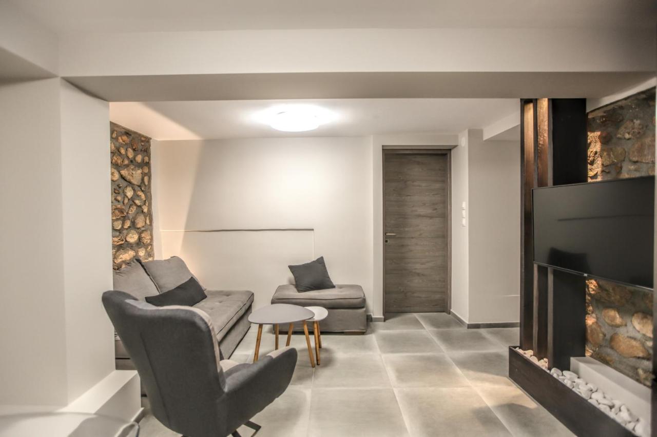 Avli Luxurious House Leilighet Kalampáka Eksteriør bilde